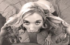 Pulling Blonde Teen Hair While She Sucks My Dick and Get Fucking Face