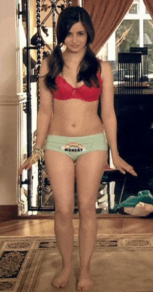 "Don´t Like Mondays"? HollyEarl hand up how up your... gifgfycatcom/UglyLividDucklinggif VIDEO