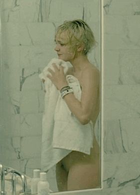 Carey Mulligan -5/85 -5'7''- ''Shame''- Sweet Thight Body....YUM!