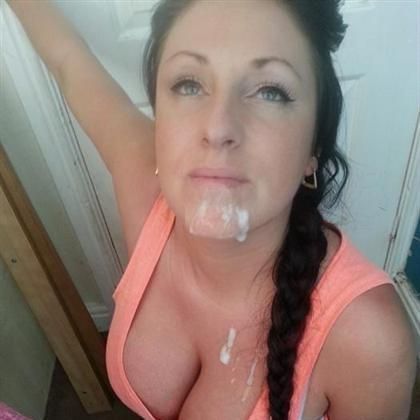 Hello from hotmilflocal Blowjob MILF CumShot