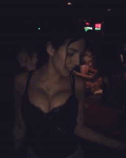 Dancing queen boobs in motion
