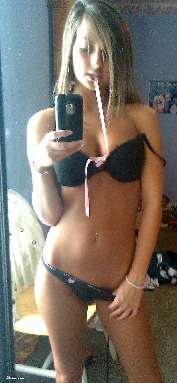 Nasty Babe In Lingerie