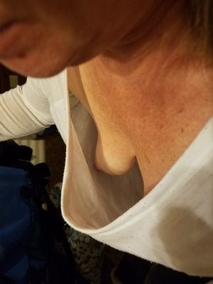 Mature Downblouse