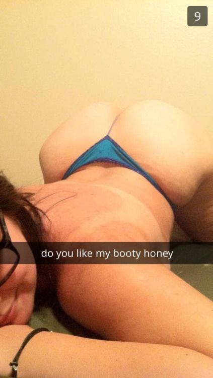 Chubby Babe Snap