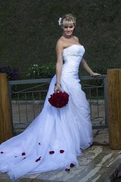 Thalita Zampirolli - beautiful bride
