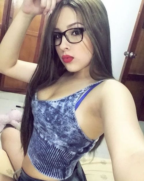 Supercute latina teen