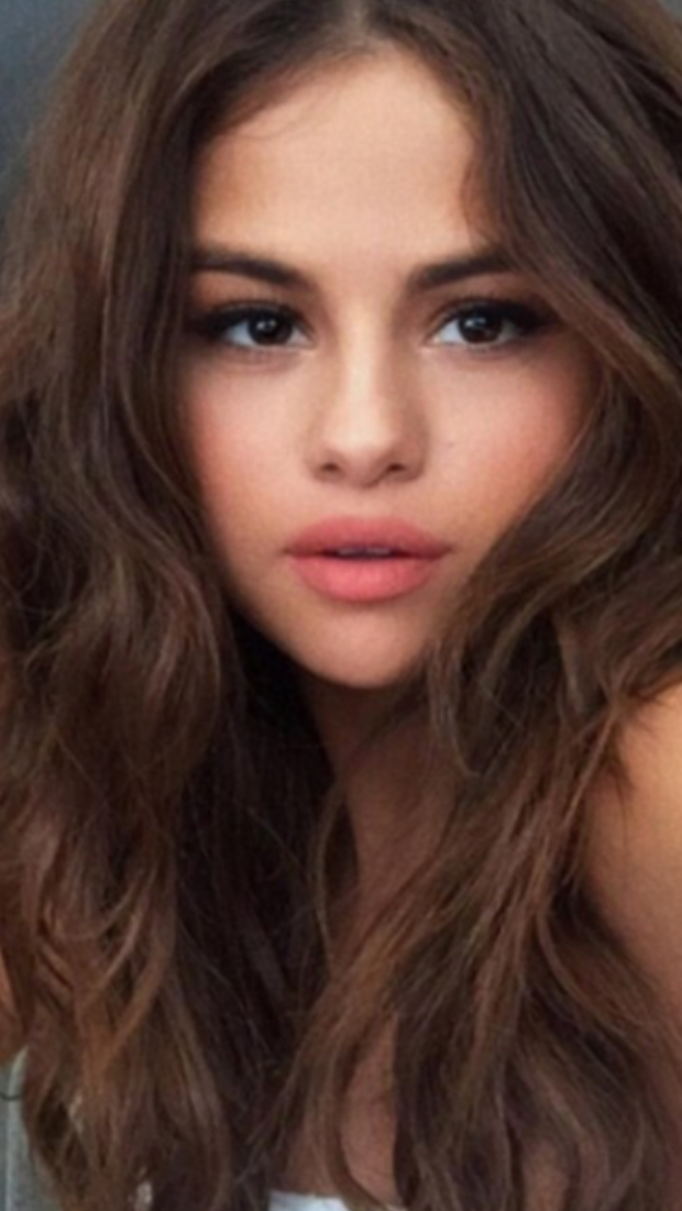 Beautiful Selena