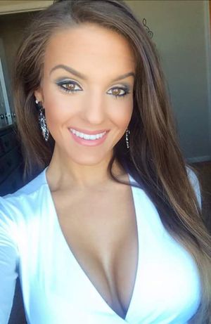 Beautiful Babe With Big Tits