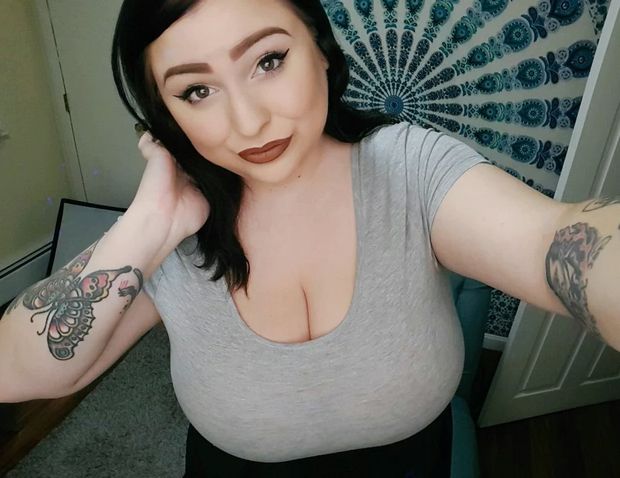 Nice Cleavage