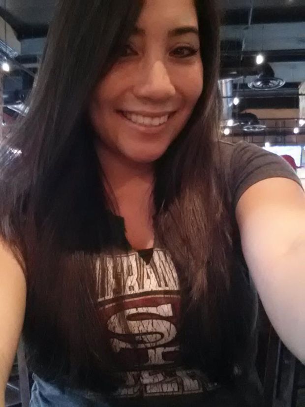 Alanna showing more of her slutty side in a bar.  If the guys there knew her secret desires she could have lived out her fantasy again.