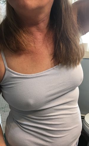 MILF Braless Nipples