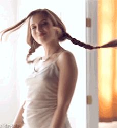 MandyKay preview famous twerking SOURCE schoolgirls