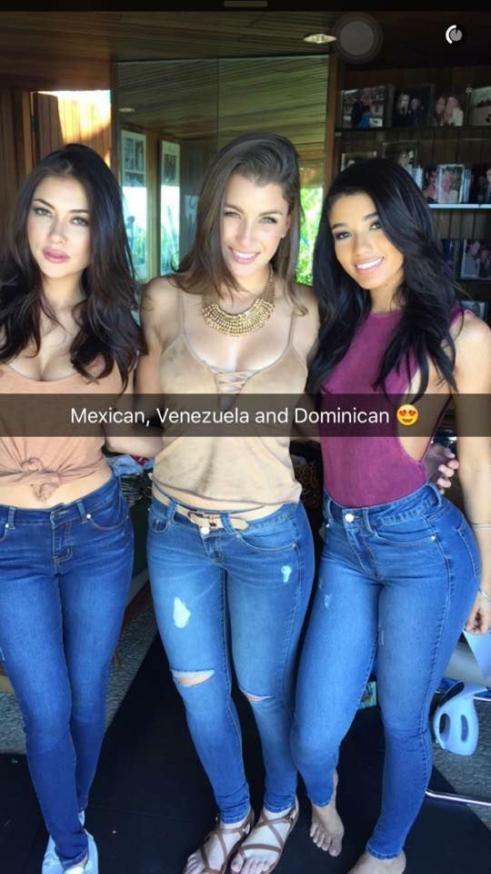 Three cute Latinas