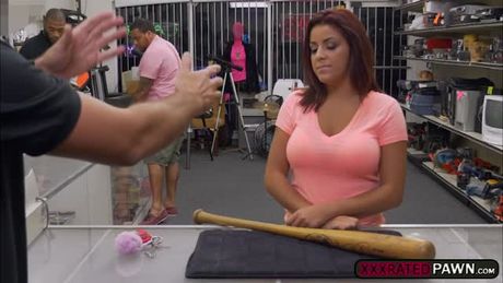 Gorgeous slutty babe Mia Martinez fucks cock for huge cash