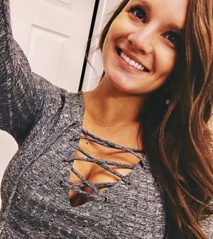 Ultimate hotness in her smile