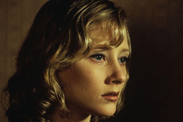 Anne Heche (Donnie Brasco)