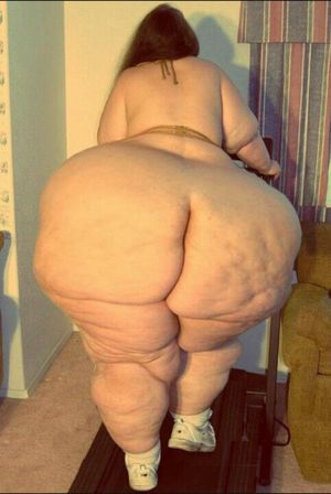 She’s getting ready to sit her bare ass on my face