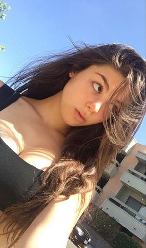 kira kosarin