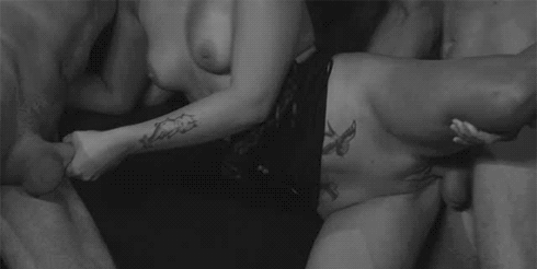 wet pussy, boucing titties and 2 cocks