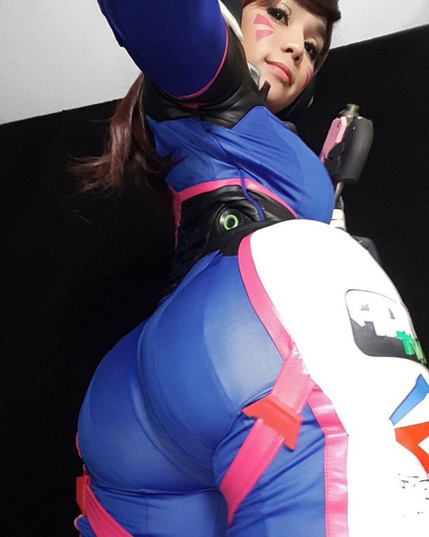 Valentina Ivankov Yamamoto (otohime nami) Dva ass