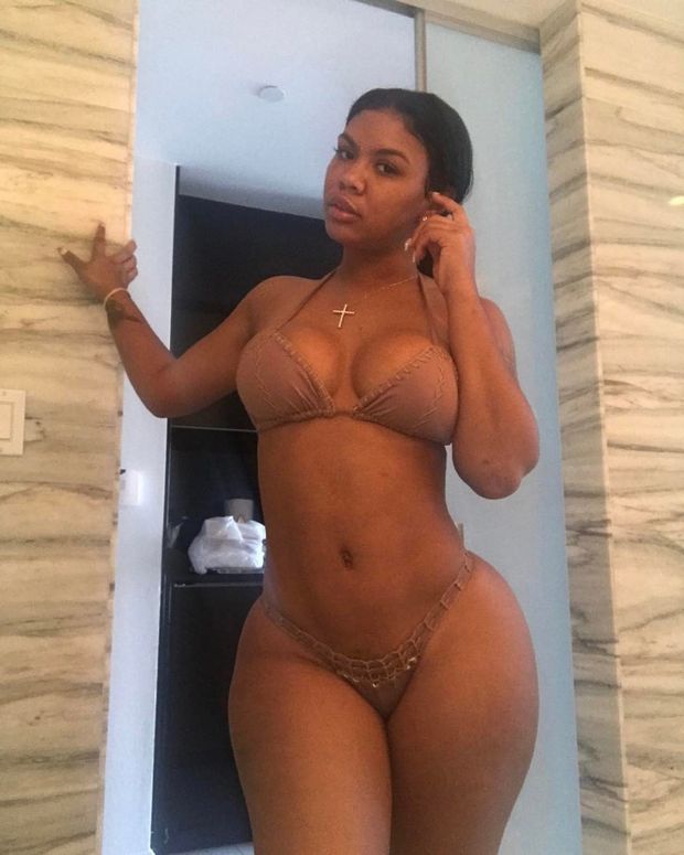 Thick babe