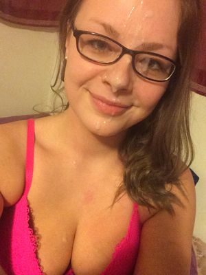 Came all over her nerdy face