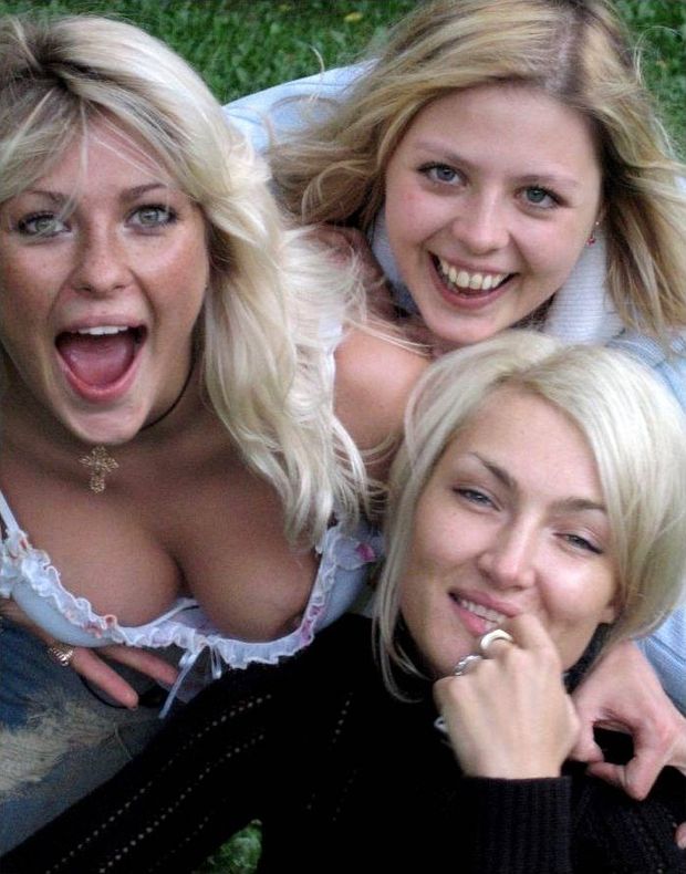 Big Tits Nipple Skip Ooops