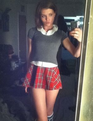 chamaca retratándose