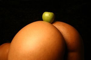 Apple Bottom