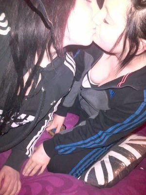 chavs kiss