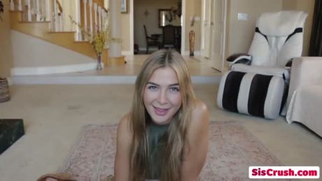 Provocative blonde sister promise pussy wonderland with thick cock stepbrother