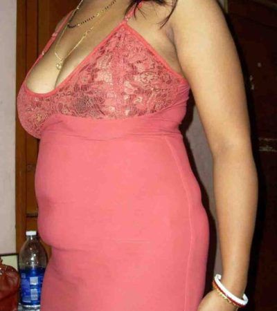Tamil Bhabhi Aunty Nude Photos