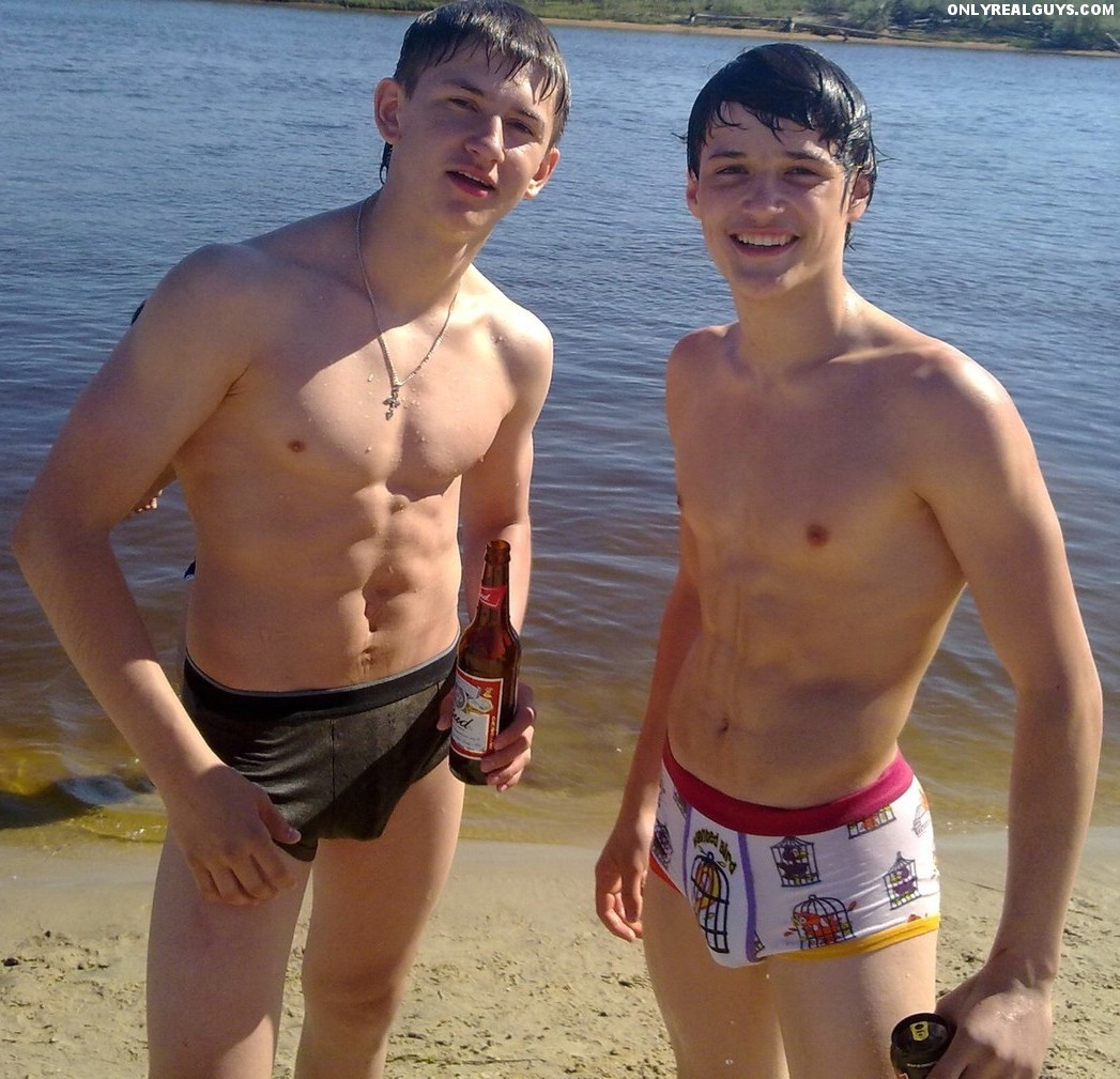 Hot guys!!