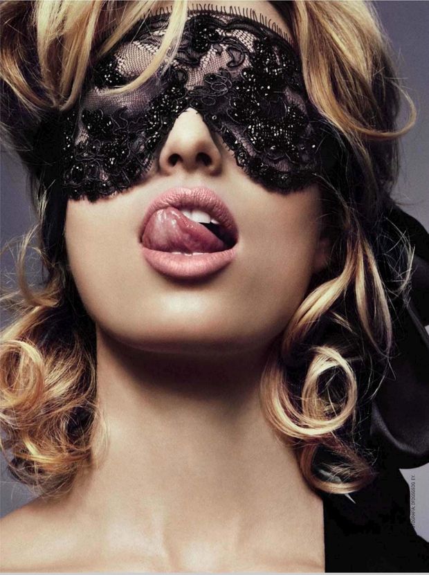Karolina Kurkova - gq-spain-september-2012