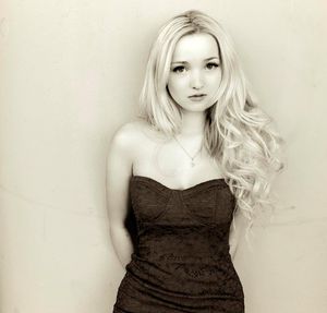 dove cameron