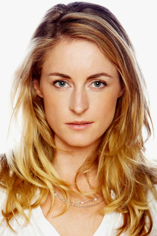Christine Beaulieu (comédienne; scripteuse de spectacle)  est incontestablement une grande beauté naturelle