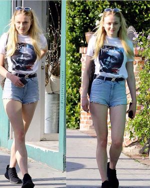 Make my Penis hard Sophie