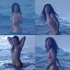 Selma Hayek Nude Pics