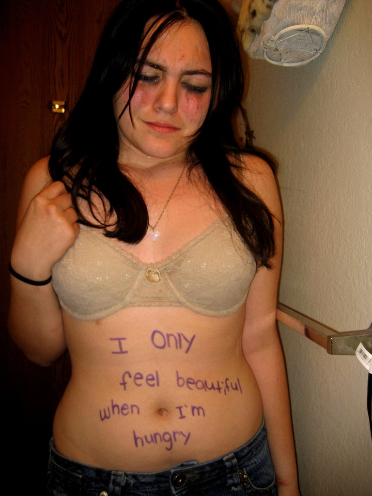 Ugly skank isn't beautiful at all