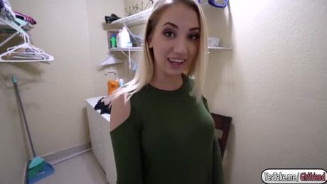 Blonde Sierra Nicole fucking a random guy for revenge