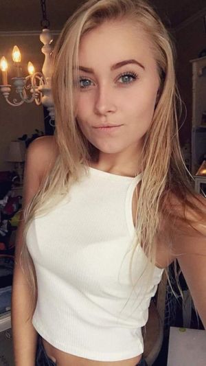 Norwegian angel make sexy selfie