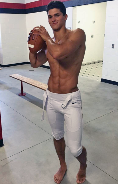 Jack off to hot gay guys on Catholic Cock and Casuistic Cock.