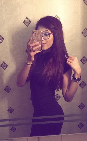 Hot indian to cum on glasses