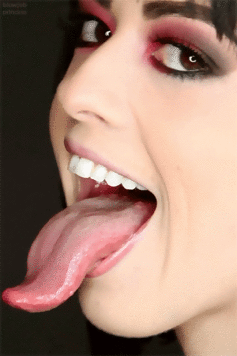 The amazing tongue skill !