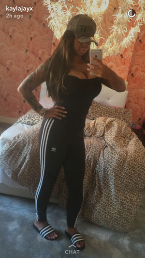 Want to cam with me and other bimbo whores? ;) xx Free! No...