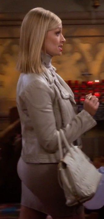 beth behrs