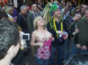 mardi gras boobs