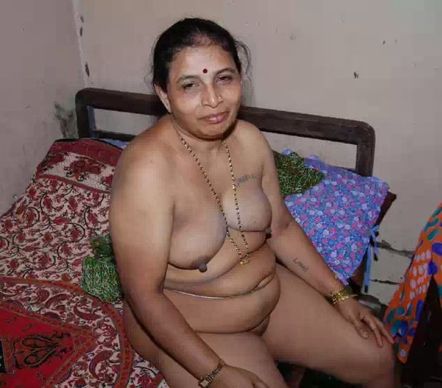 60-65 Year Old Bhabhi Aunty Nude Nangi Photos