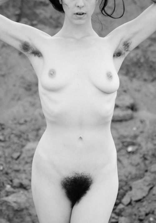 Perfect full hairy pussy