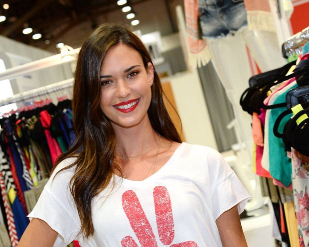 Odette Annable/Yustman -5/85 -5'9''- 2017 Amazingly Sexy....Yum!